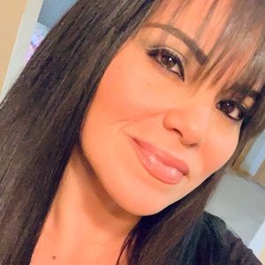 Meet your Posher, Roxie